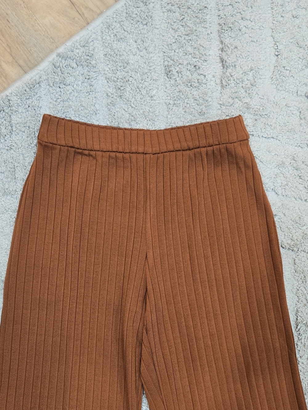 Club Monaco Ribbed Knit Pant - Rust - Picture 2 of 5